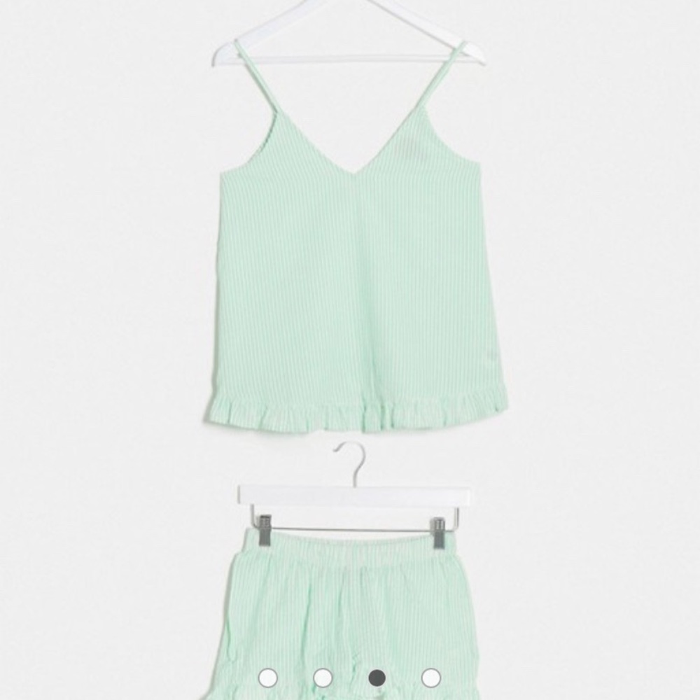 ASOS Maternity cami & short seersucker pjs - Picture 3 of 7